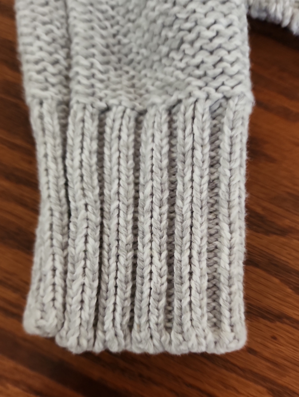 Cherokee Target Gray Cable Knit Crop Sweater Girls Size Large 10-12 Excellent - Picture 5 of 9